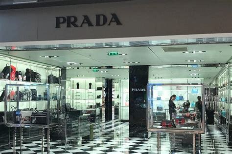 prada customer service canada
